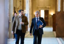 Başbakan Cioloş AB’yi Suçladı