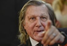 Herkesin Trump’tan Beklentisi Farklı: 20 Yıl Önce Trump’la Maç Yapan Ünlü Romen Tenisçi Ilie Năstase: “ABD’nin Bükreş Büyükelçisini Hemen Görevden Alsın”