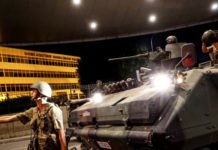 Darbenin Arkasında Gülen Yoksa Kim Var?