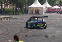 Çavuşesku Sarayının Önünde Bu Kez Tekerlekler Yandı