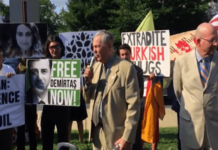 Kongre Üyeleri Türk Büyükelçiliği Önünde: Erdoğan Diktatörlüğü Yıkılıncaya kadar Durmayacağız