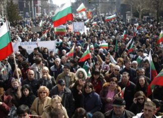 Bulgaristan, son 5 yılda 8’inci erken seçime hazırlanıyor