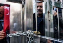 “TÜRKİYE’DE OHAL BİTTİ AMA HUKUKSUZLUK VE BASKILAR SÜRÜYOR”