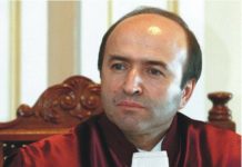 ADALET BAKANI BÖYLE TEHDİT ETTİ: ‘’AKREDİTASYONLARINIZ MASAMDA’’