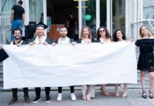 Meğer boş pankart açmak da yasakmış!