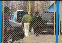 Oğlu takımda yer bulamayınca, antrenörü gözaltına aldırdı