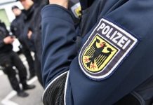 Almanya’da kiliseye ‘korona’ baskını