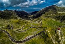 Karpatların tepesindeki ‘Transalpina’ ve ‘Transfăgărăşan’ dağ yolları yaz trafiğine yeniden açıldı
