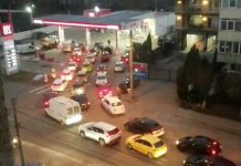 Zam söylentisi yetti: Romanya’da uzun benzin kuyrukları oluştu