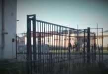 Botoșani’deki bir okul idaresi, yaralı öğrencisine 45 bin ley tazminata mahkum oldu