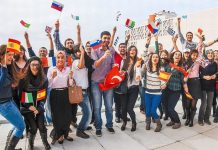 MEB uyardı: Erasmus’a giden Türk öğrenciler iltica ediyor