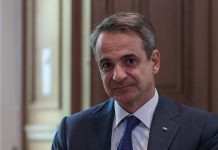 Miçotakis’ten Türkçe paylaşım: Biz düşman değiliz