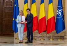 Efsanevi cimnastikçi Nadia Comăneci’ye Romanya’nın en yüksek devlet nişanı ödülü