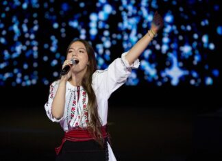 Romanya’yı ‘Türkçe Şarkı Yarışmasında’ birinciliğe taşıyan Carolina: “Farklı coğrafyalardan gelsek de, müzik bizi birleştiriyor”