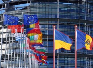 Moldova ve Ukrayna’nın AB katılım müzakereleri başladı